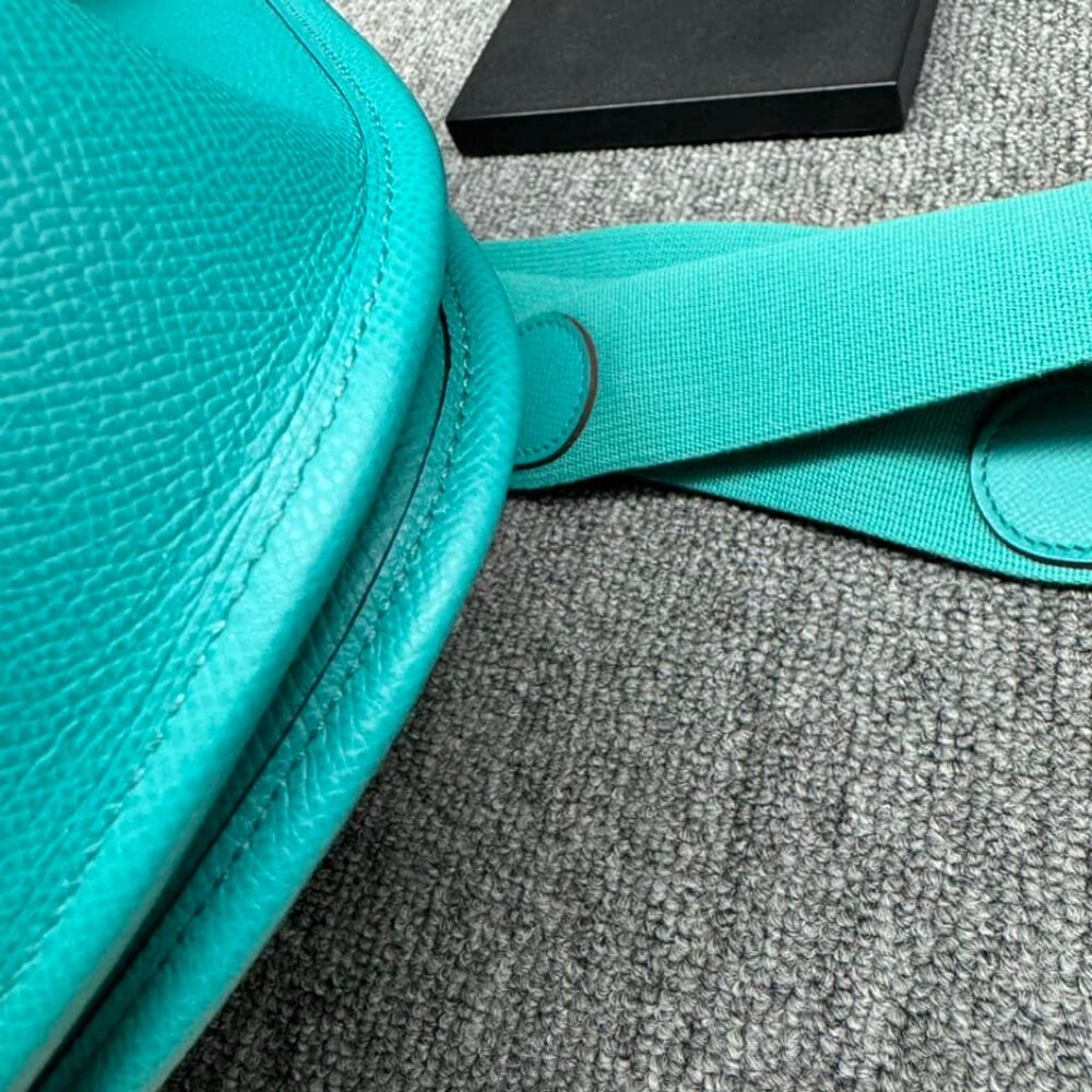 100% Authentic HERMES Evelyne GM Shoulder Bag - Picture 9 of 16